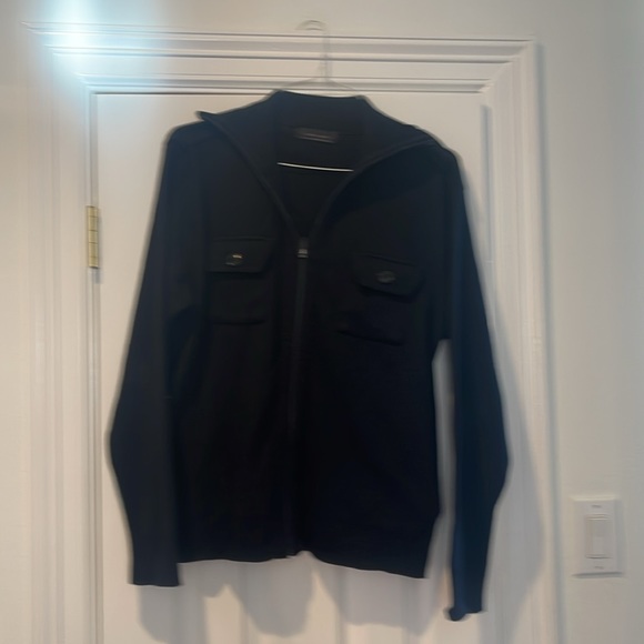 Zara men black color, large size, front pockets and ziper stylish cardigan - Picture 3 of 8